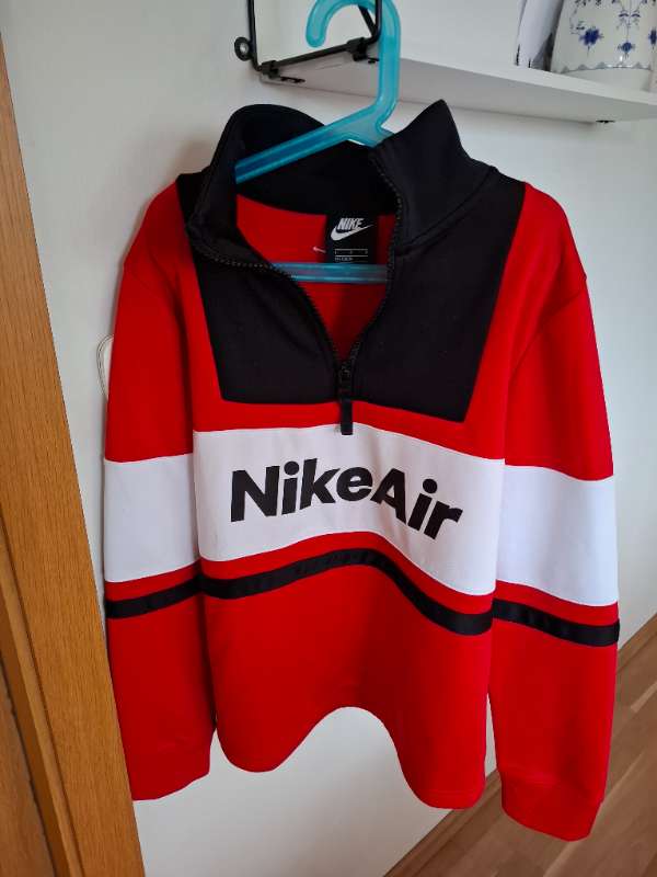 Peysa Nike Air