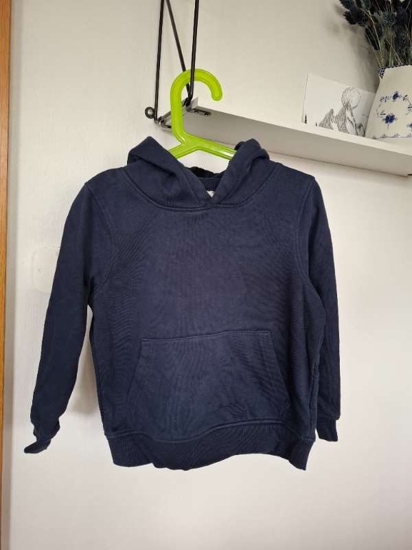 Hettupeysa blá C&A