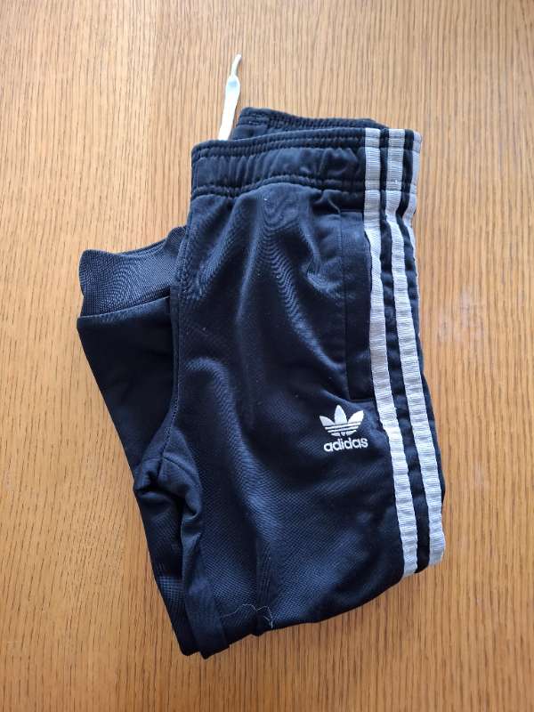 Buxur Adidas
