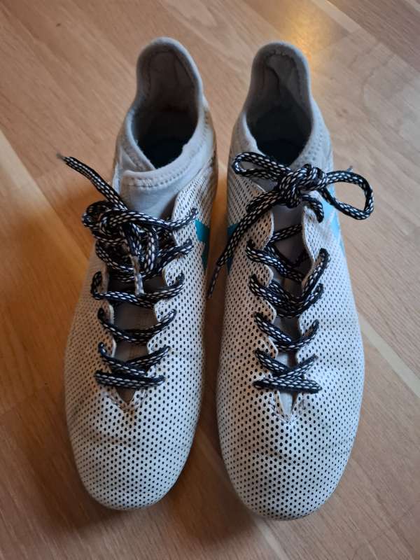 Fótboltaskór hvítir Adidas