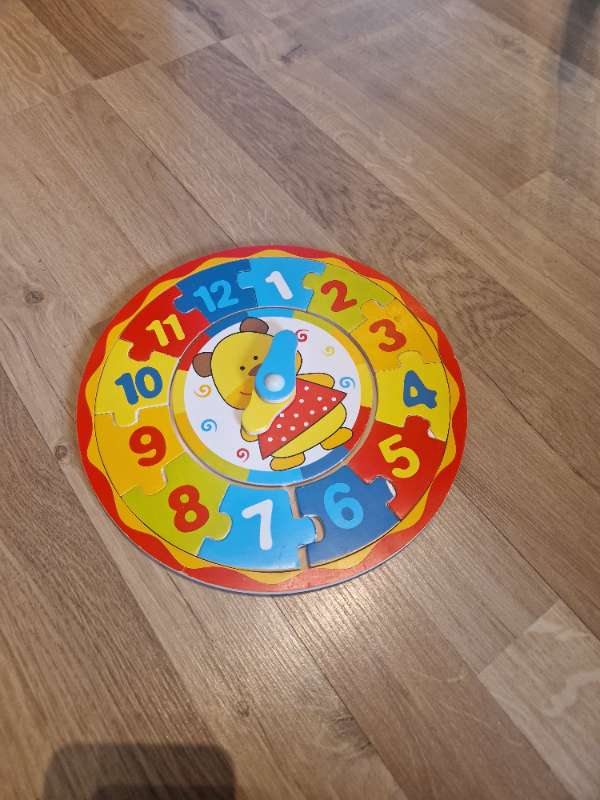 Watch puzzle