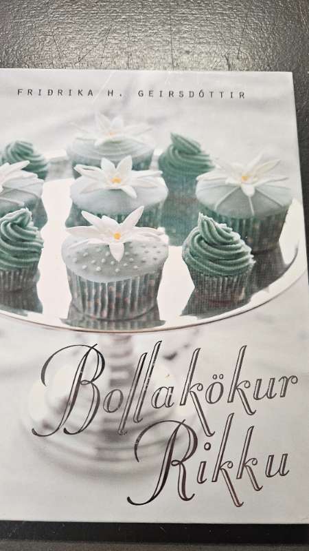 Bollakökur Rikku bók