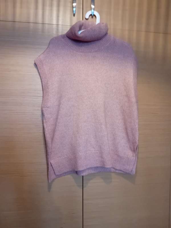 Lindex peysuvesti