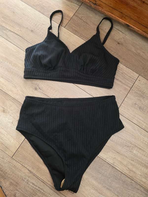 Bikini svart NÝTT