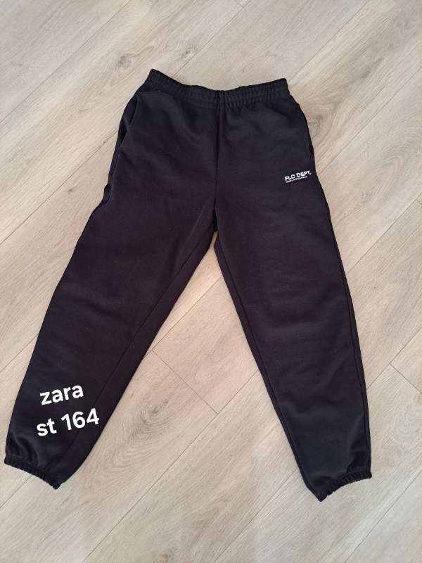 Zara buxur svartar