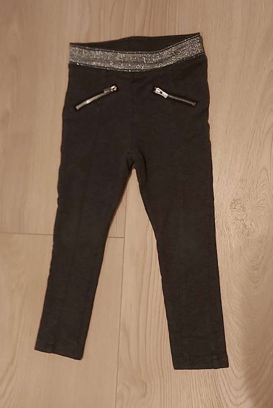 H&m buxur rennilásar