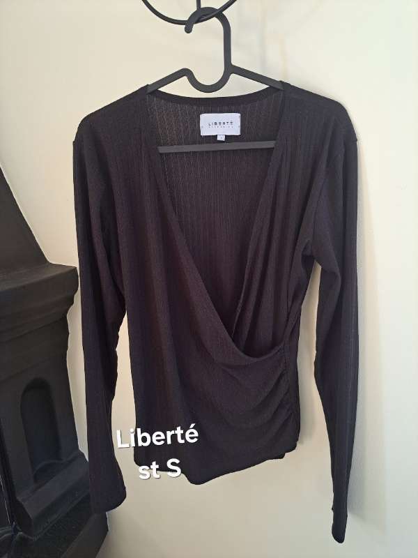 Liberté peysubolur
