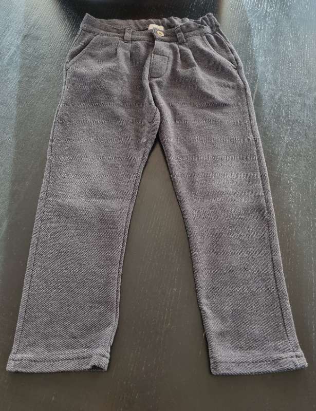 Buxur dökkgráar newbie