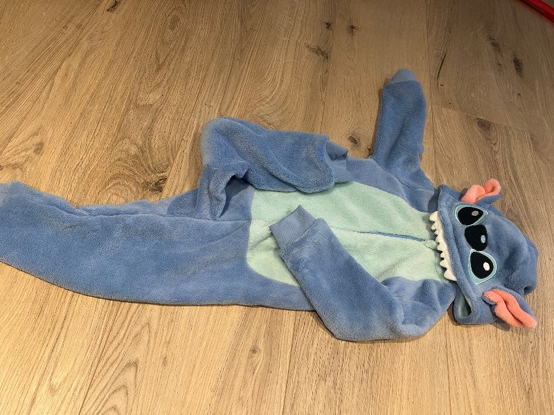 Disney Stitch kósígalli