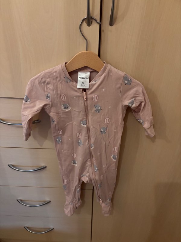 Bleikur Kappahl náttgalli