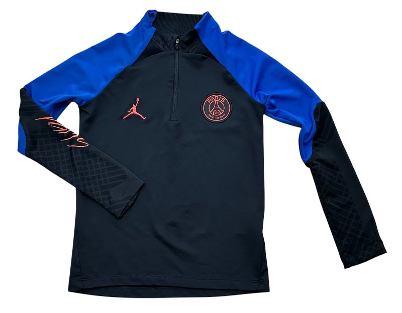 PSG síðerma treyja