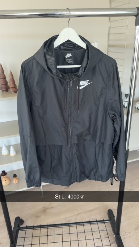 Nike hlaupajakki