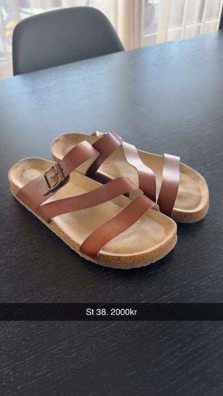 Sandalar
