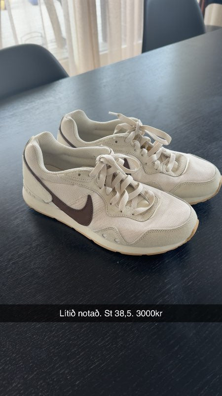 Nike skór