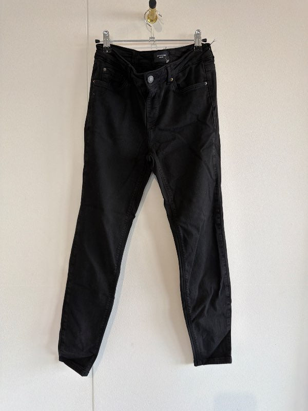 Svartar vero moda gallabuxur