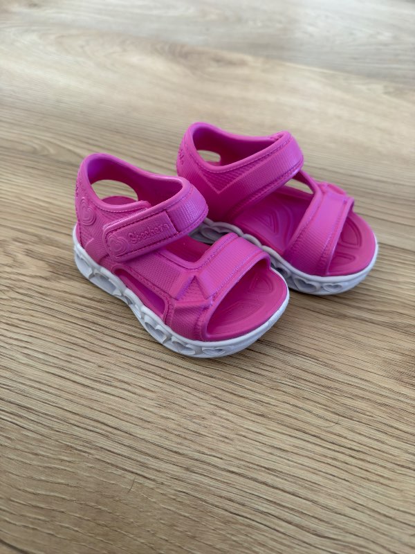 Skechers sandalar með blikkljósi