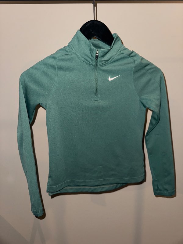 Nike dri-fit 1/2 zip