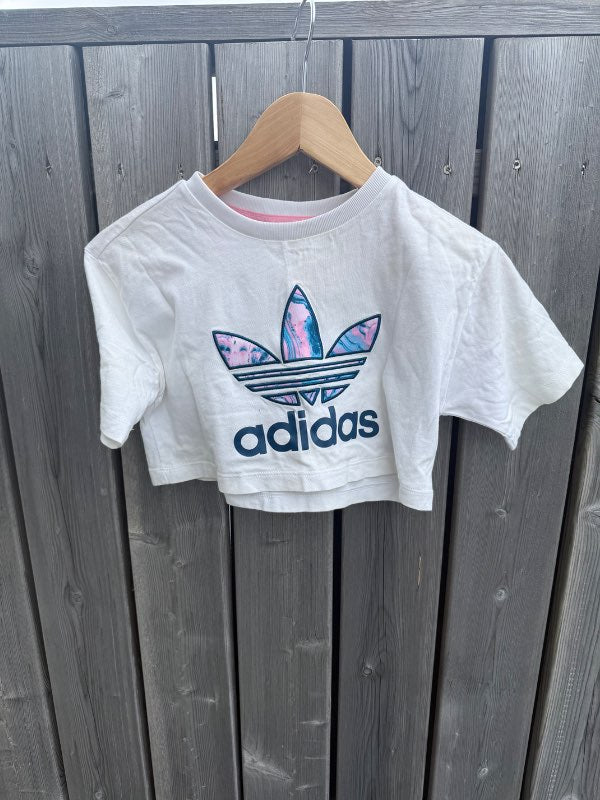 Adidas magabolur