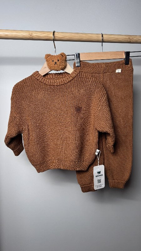 Wowo prjónað babysett