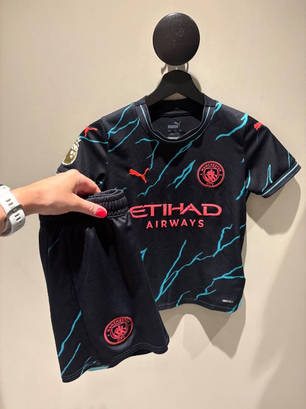 Man.city Haaland ekta búningur