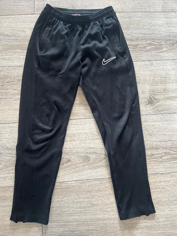 Nike buxur svartar