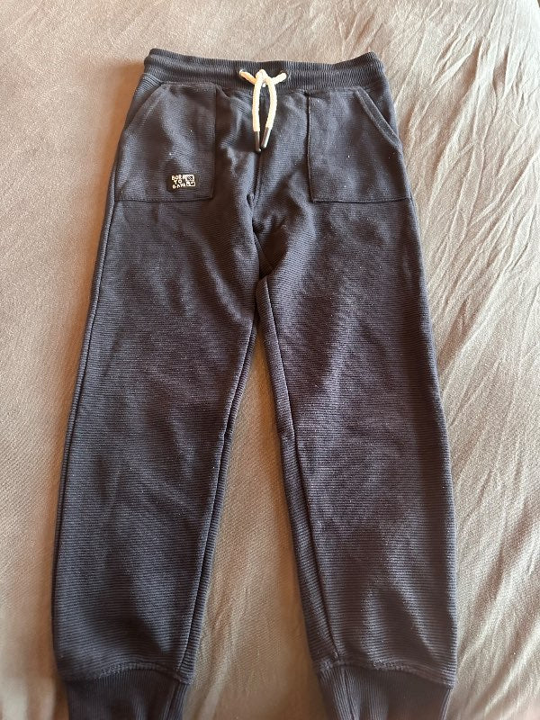 Bláar joggingbuxur 122