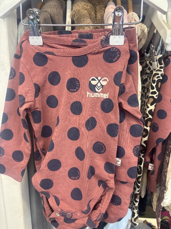 Hummel sett
