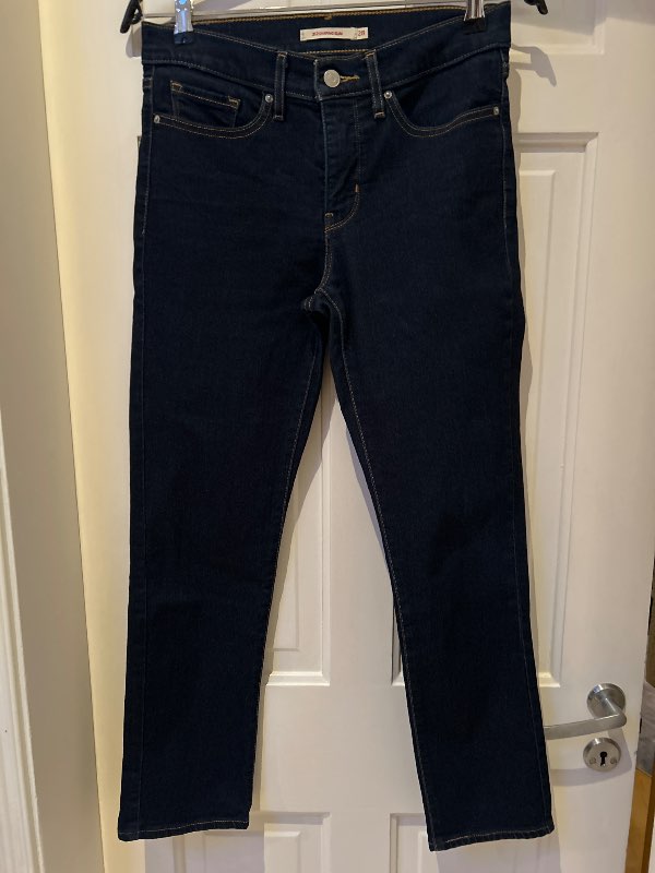Levi’s 312