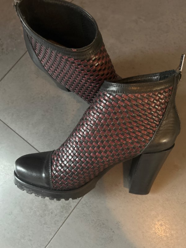 Rose Noiste skór