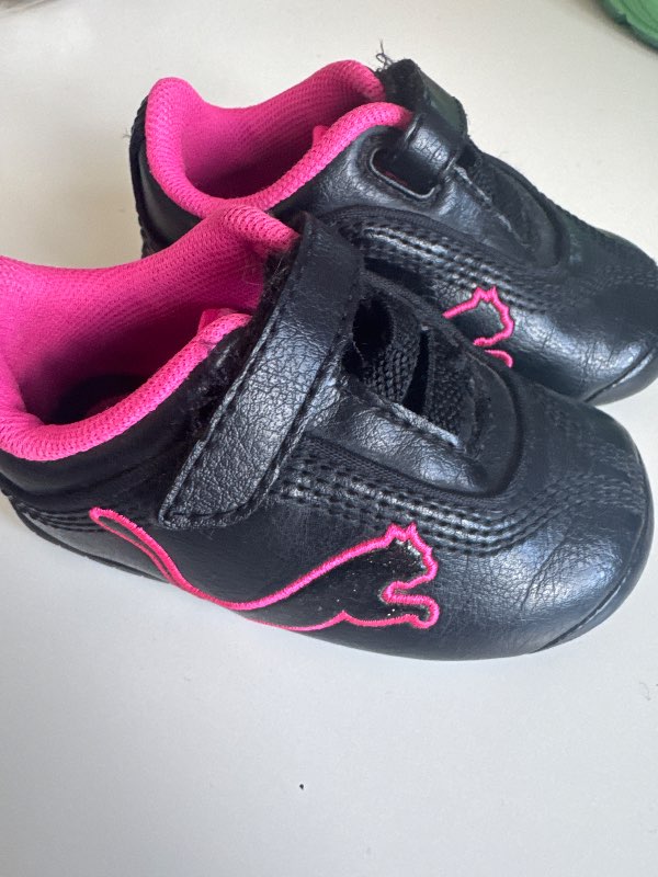 Puma strigaskór