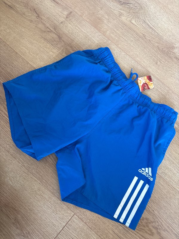 Adidas sundbuxur