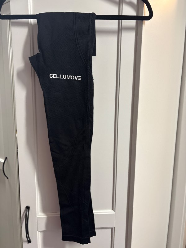 ÓNOTAÐ Leggings cellumove