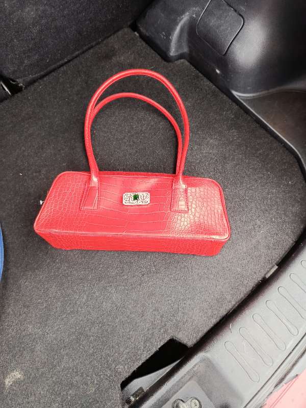 Taska ginna trico red