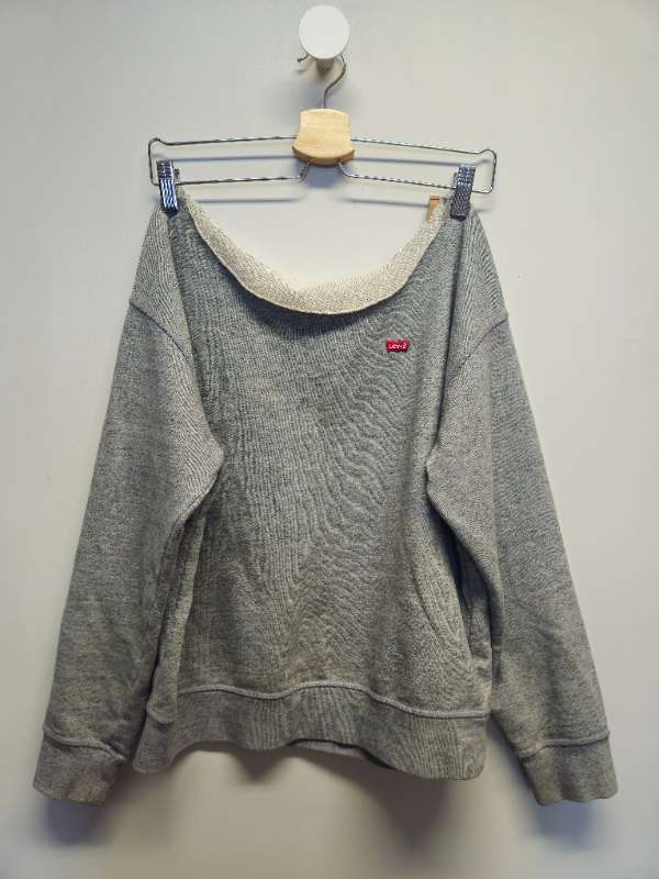 Levi's peysa grá