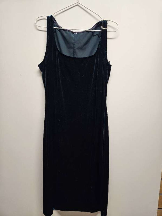 Kjóll velvet grænn