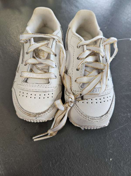 Reebok skór hvítir og gull