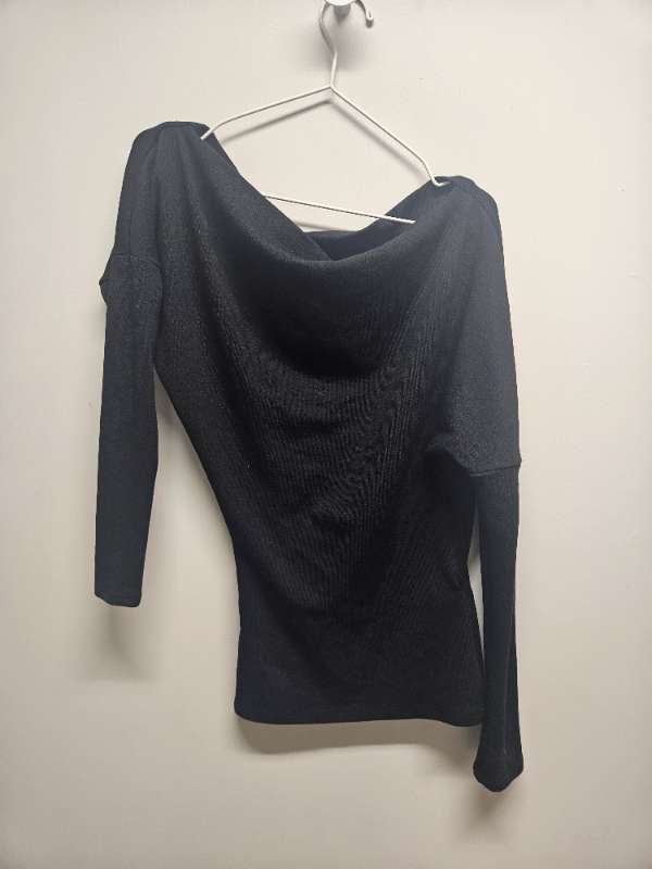 Zara Bolur off the shoulder svartur