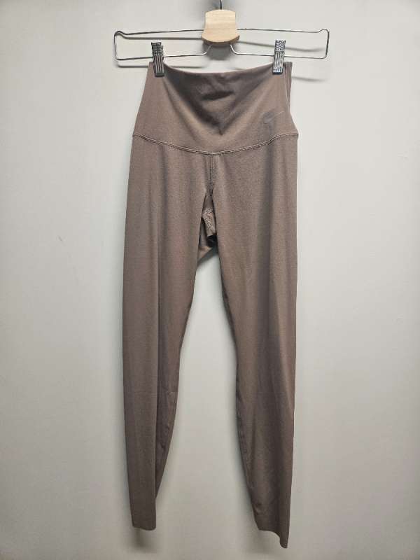 Nike buxur dri fit brúnar