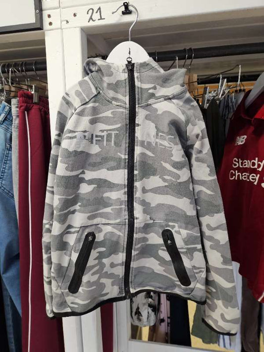 M fitness hettupeysa camo