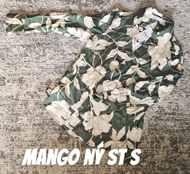 Skyrta Mango ný
