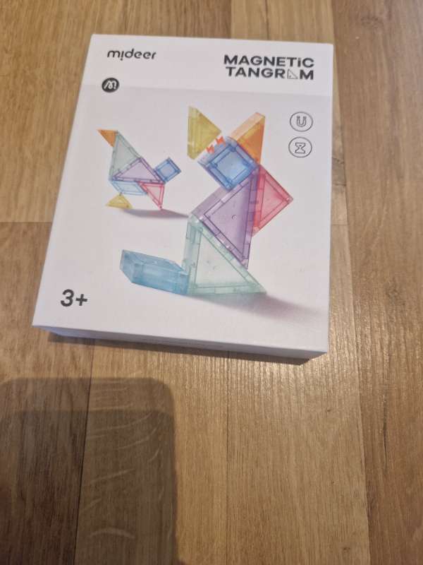 Magnetic Tangram