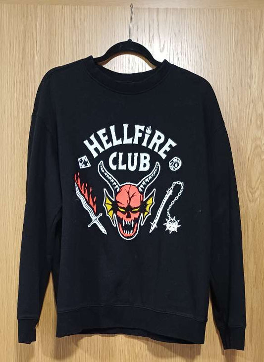 H&M Stranger Things peysa Hellfire Club