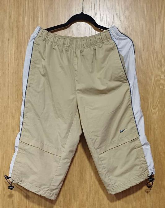 Nike stuttbuxur kahki