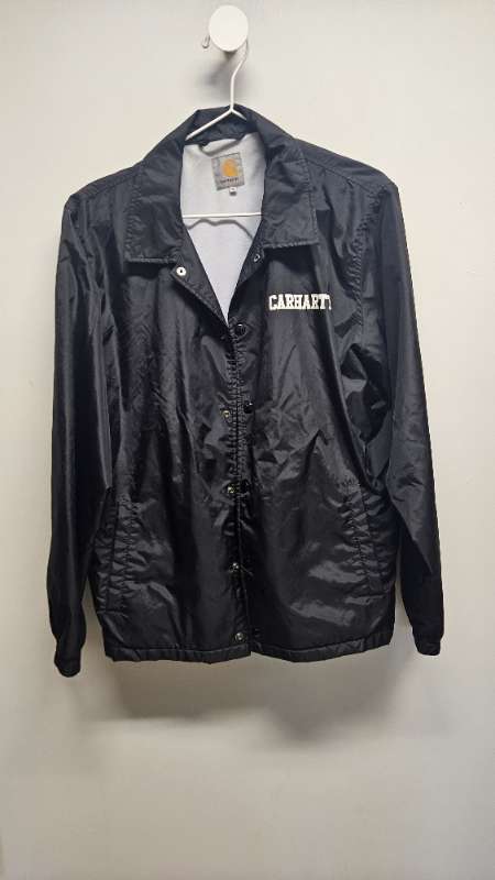 Carhartt WIP college coach jakki svartur
