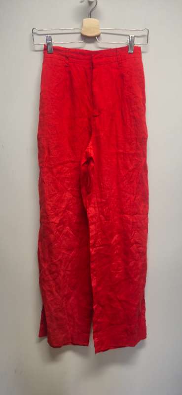Gina Tricot rauðar línbuxur