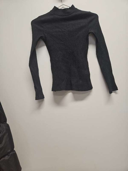 Lindex svört peysa