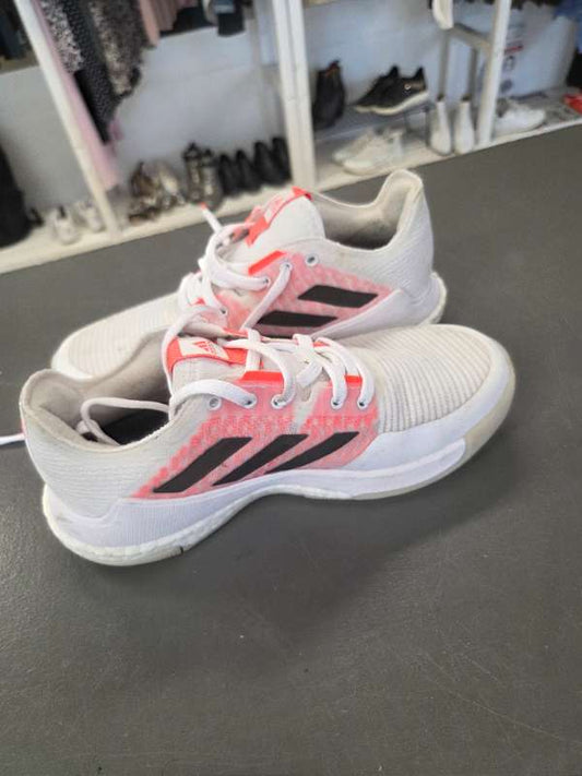 Adidas skór
