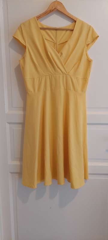 Gulur vintage kjóll