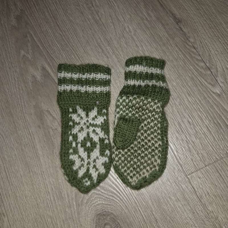 Vettlingar grænir