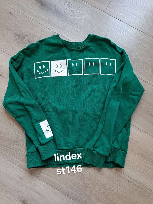 Lindex peysa græn